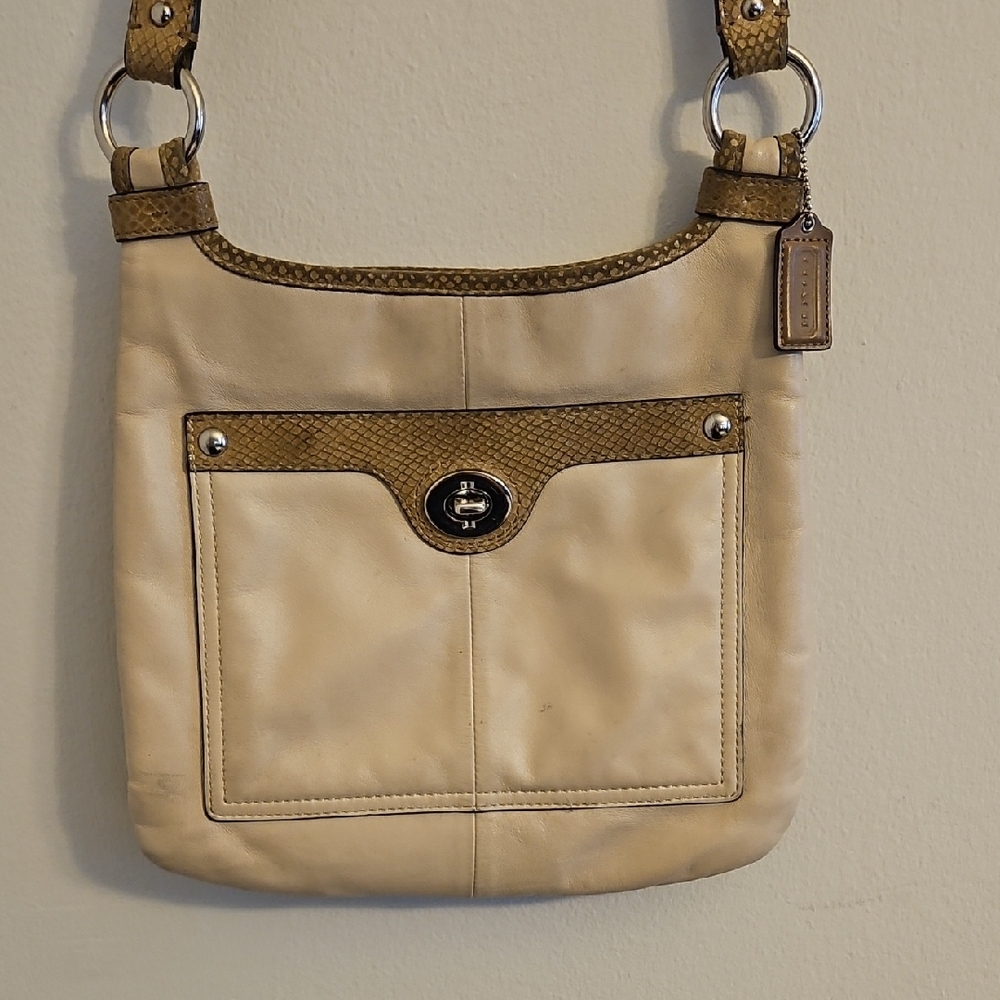 Coach Cream and Tan Crossbody Bag - Picture 2 of 10